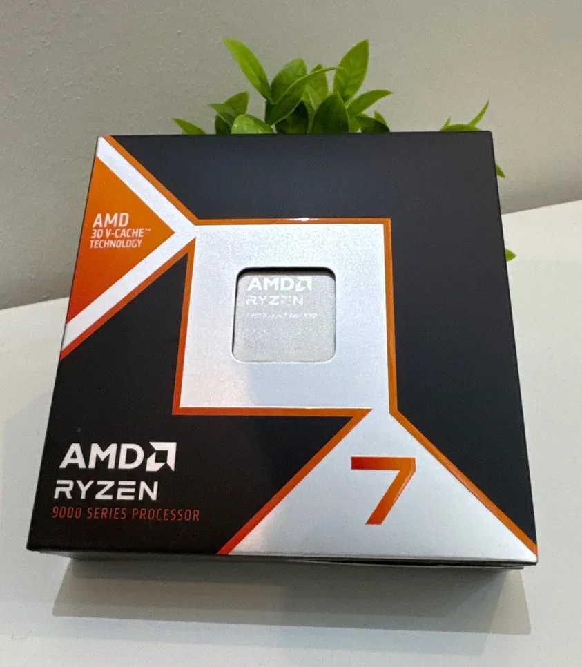 اي ام دي \  اي ام دي رايزن  7  Ryzen 7 9800X3D  4 جيجاهيرتز ميجاهيرتز  كرت شاشة مدمج  8 كورات