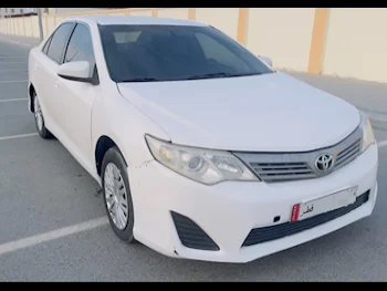 Toyota  Camry  GL  2015  Automatic  472,000 Km  4 Cylinder  Sedan  White