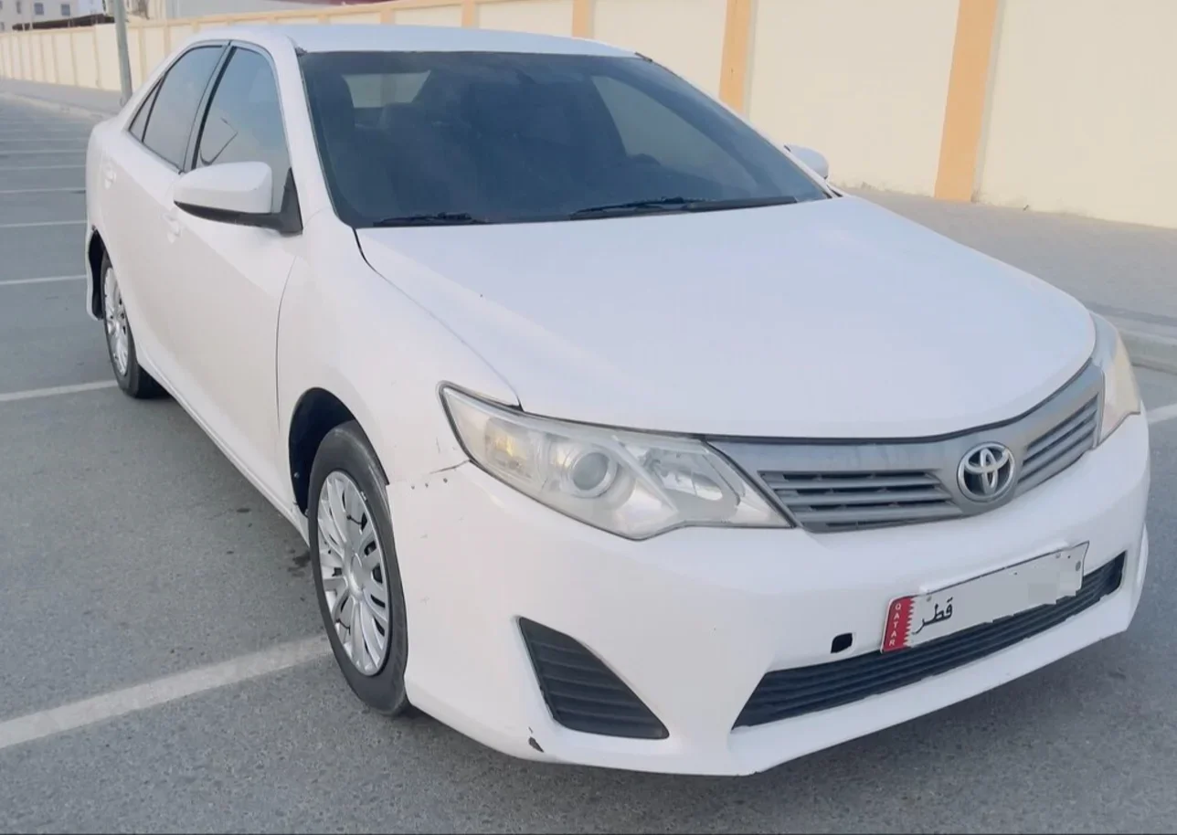 Toyota  Camry  GL  2015  Automatic  472,000 Km  4 Cylinder  Sedan  White