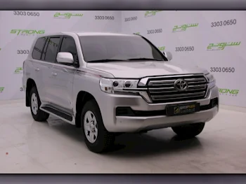  Toyota  Land Cruiser  GXR  2020  Automatic  120,000 Km  6 Cylinder  Four Wheel Drive (4WD)  SUV  Silver  With Warranty