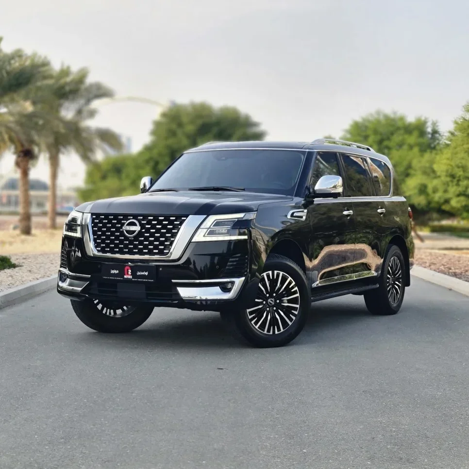 Nissan  Patrol  Platinum  2023  Automatic  25,000 Km  6 Cylinder  Four Wheel Drive (4WD)  SUV  Black  With Warranty