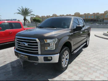 Ford  F  150  2016  Automatic  135,000 Km  8 Cylinder  Four Wheel Drive (4WD)  Pick Up  Brown