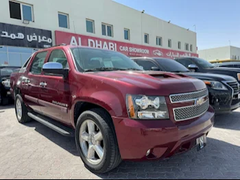 Chevrolet  Avalanche  LTZ  2008  Automatic  250,000 Km  8 Cylinder  Four Wheel Drive (4WD)  Pick Up  Red