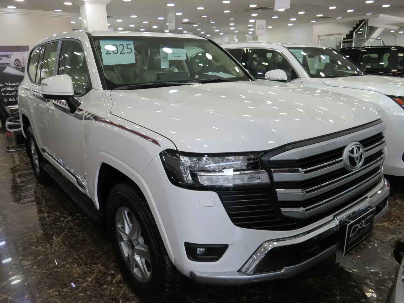 Toyota  Land Cruiser  GXR Twin Turbo  2025  Automatic  0 Km  6 Cylinder  Four Wheel Drive (4WD)  SUV  White  With Warranty