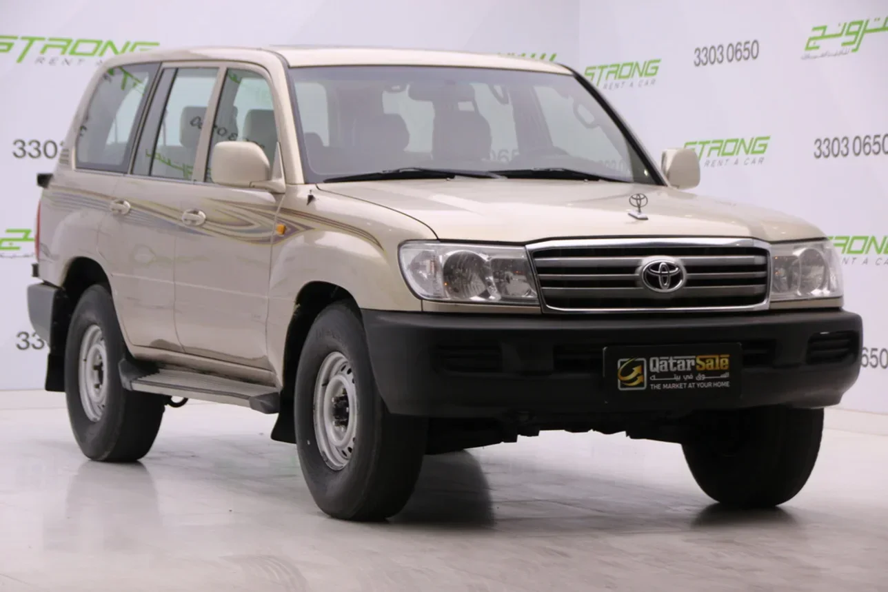 Toyota  Land Cruiser  GX  2005  Manual  429,000 Km  6 Cylinder  Four Wheel Drive (4WD)  SUV  Gold