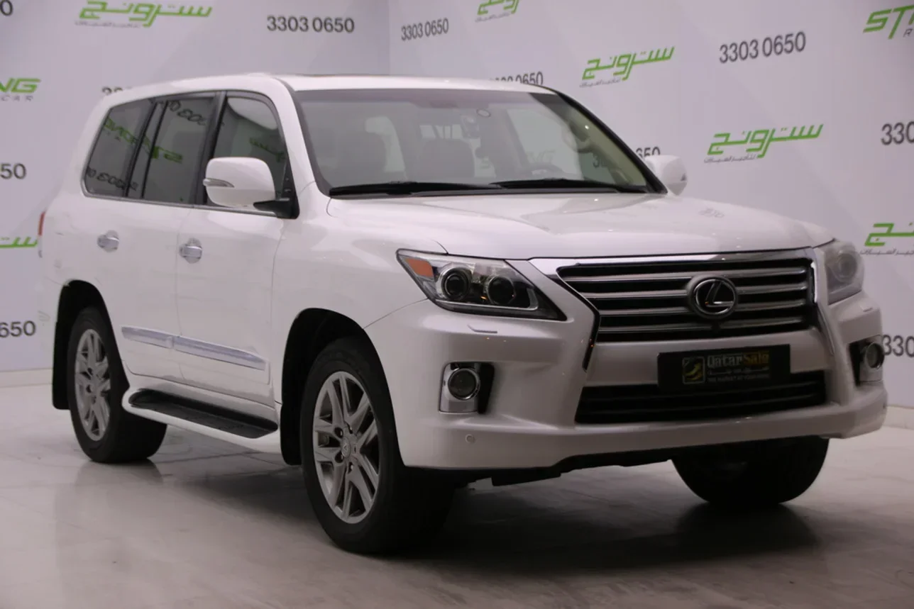 Lexus  LX  570  2012  Automatic  274,000 Km  8 Cylinder  Four Wheel Drive (4WD)  SUV  Pearl