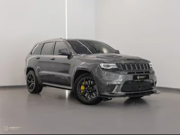 Jeep  Grand Cherokee  TrackHawk  2021  Automatic  15,850 Km  8 Cylinder  Four Wheel Drive (4WD)  SUV  Gray