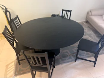 Dining Table  - Cambridge  - Black  - Italy  - 6 Seats