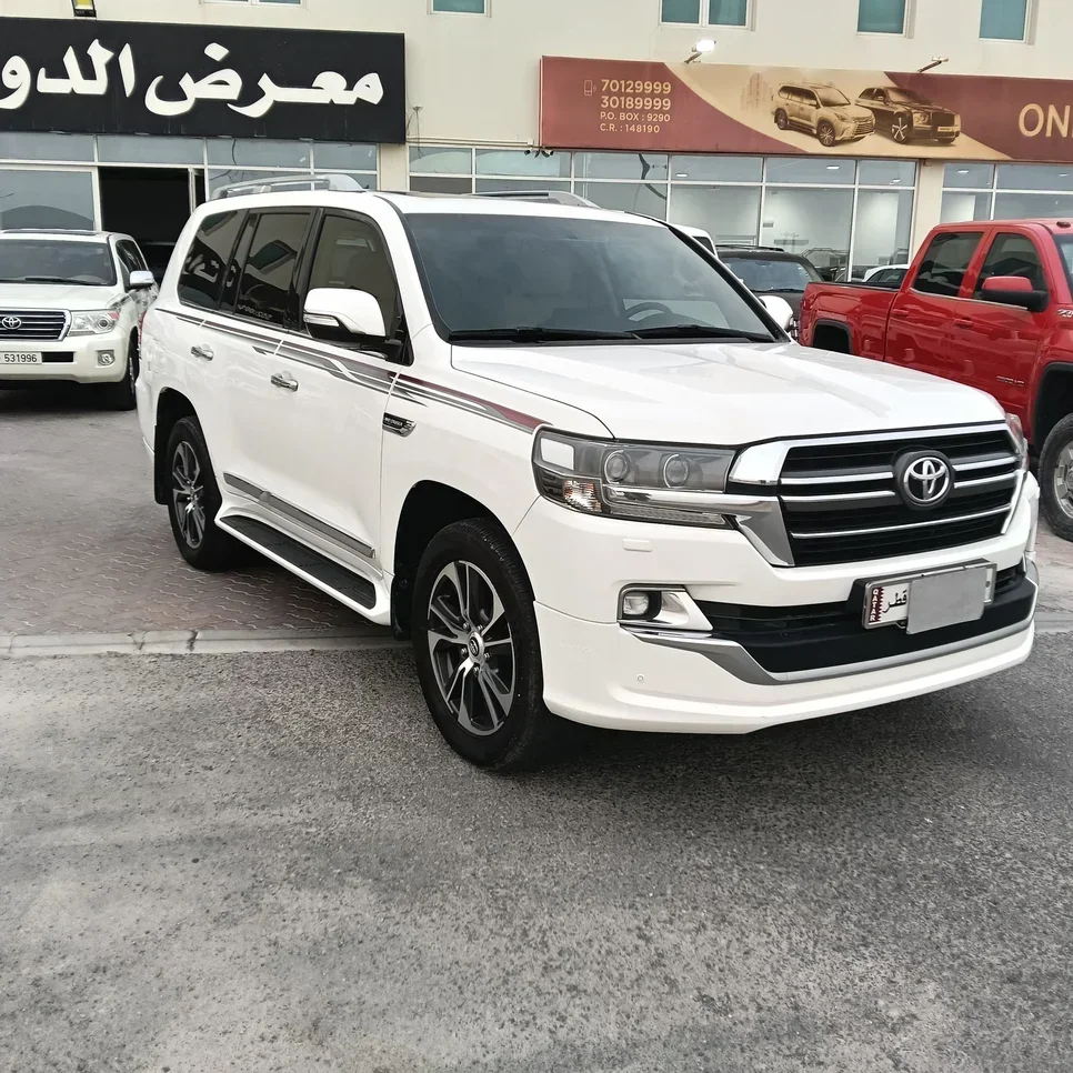 Toyota  Land Cruiser  GXR  2020  Automatic  58,000 Km  6 Cylinder  Four Wheel Drive (4WD)  SUV  White