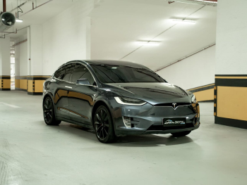 Tesla  Model X  100 D  2018  Automatic  86,000 Km  0 Cylinder  All Wheel Drive (AWD)  SUV  Gray