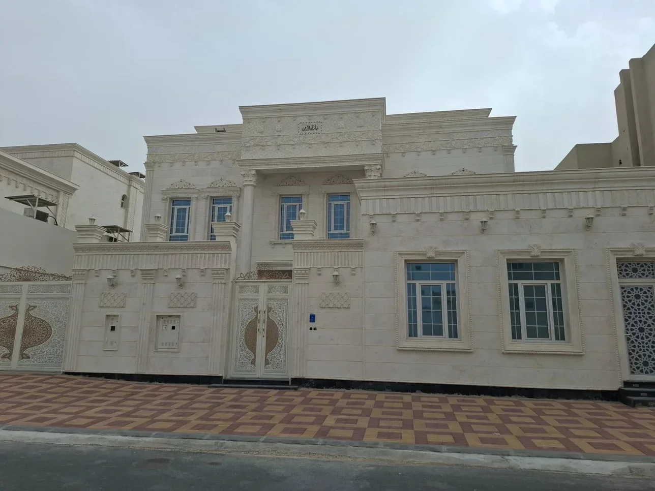 Family Residential  - Not Furnished  - Al Wakrah  - Al Wukair  - 9 Bedrooms