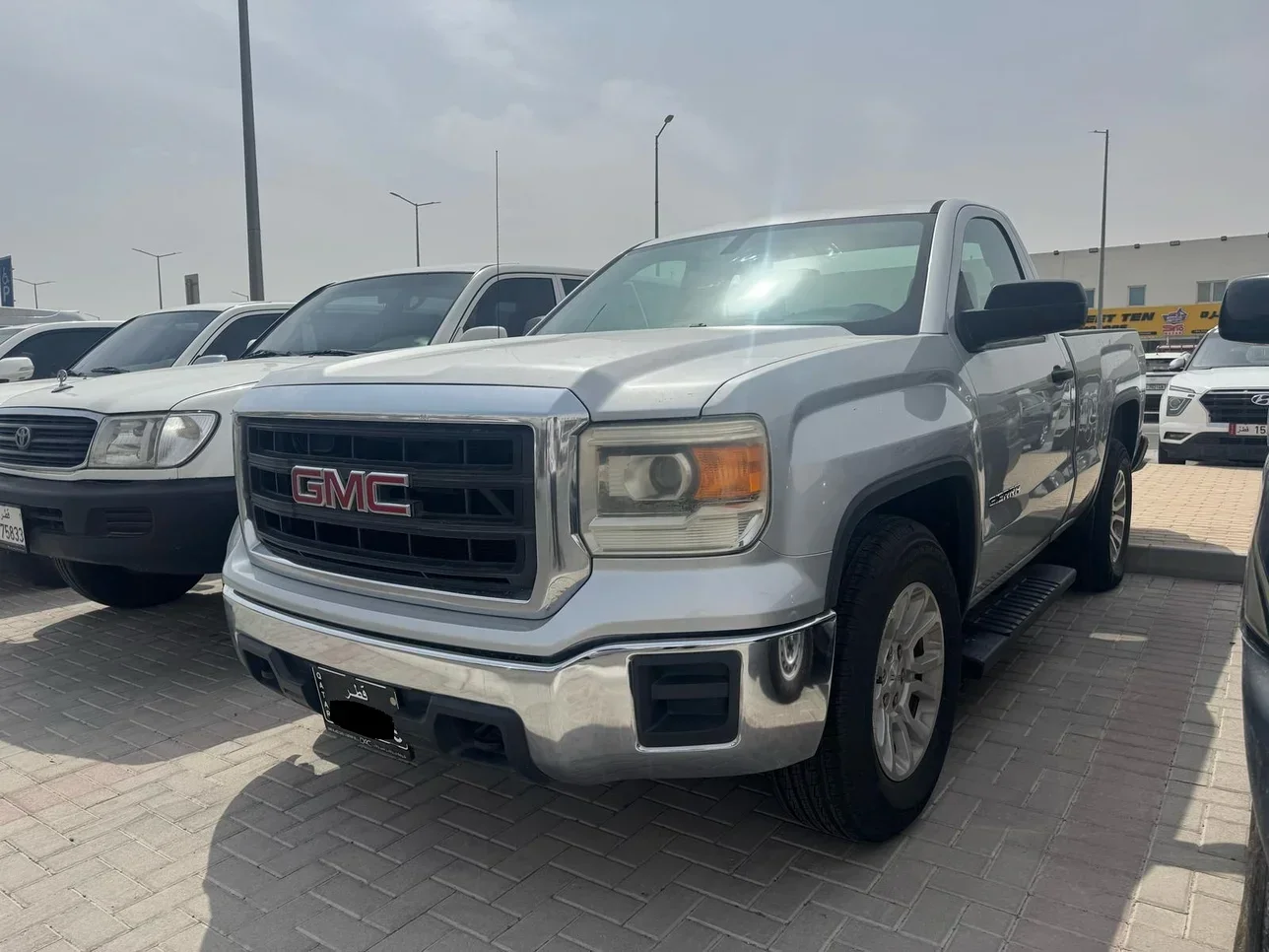 GMC  Sierra  1500  2014  Automatic  131,000 Km  6 Cylinder  Rear Wheel Drive (RWD)  Pick Up  Silver