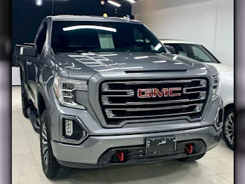 GMC  Sierra  AT4  2021  Automatic  140,000 Km  8 Cylinder  Four Wheel Drive (4WD)  Pick Up  Gray