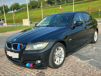 BMW  3-Series  320i  2012  Automatic  222,000 Km  4 Cylinder  Sedan  Black