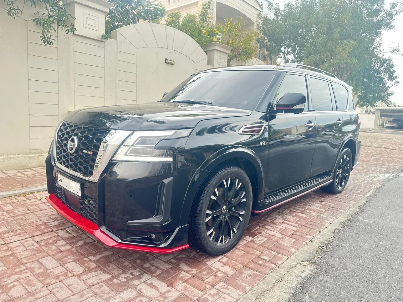  Nissan  Patrol  Nismo  2021  Automatic  94,000 Km  8 Cylinder  Four Wheel Drive (4WD)  SUV  Black  With Warranty