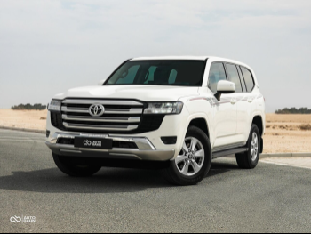 Toyota  Land Cruiser  GXR  2022  Automatic  80,000 Km  6 Cylinder  Four Wheel Drive (4WD)  SUV  White