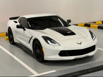 Chevrolet  Corvette  C7  2015  Automatic  123,000 Km  8 Cylinder  Rear Wheel Drive (RWD)  Coupe / Sport  White