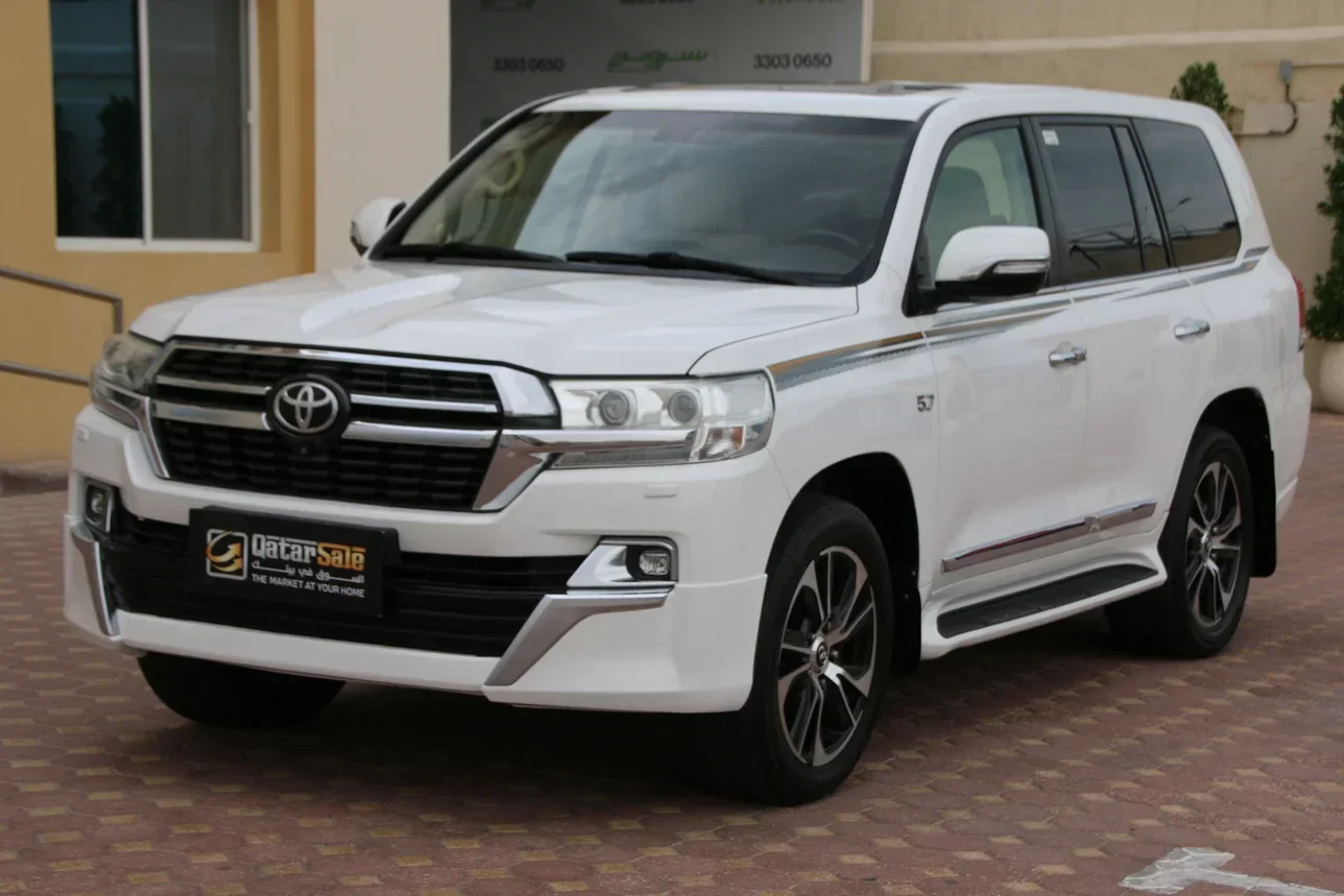 Pusat Aksesoris untuk Land Cruiser VX-R: Mengoptimalkan Keunggulan Sang Raja Jalan Raya