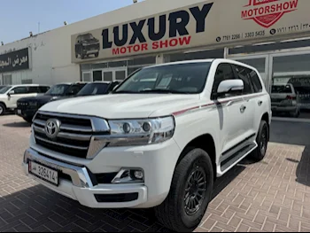 Toyota  Land Cruiser  GXR  2020  Automatic  50,000 Km  8 Cylinder  Four Wheel Drive (4WD)  SUV  White