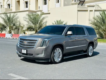 Cadillac  Escalade  ESV  2018  Automatic  98,000 Km  8 Cylinder  Four Wheel Drive (4WD)  SUV  Gray