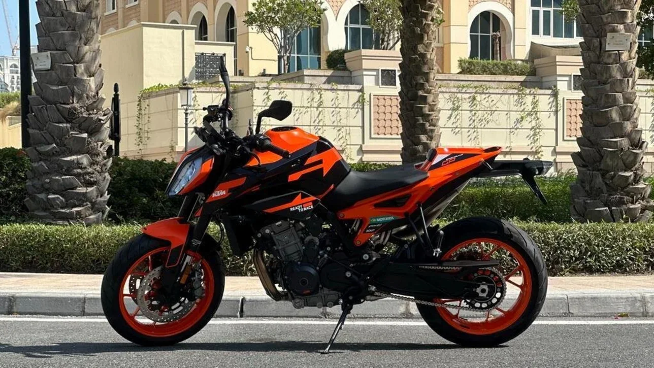 KTM  Duke 890 GP -  2023 - Color Orange -  Warranty
