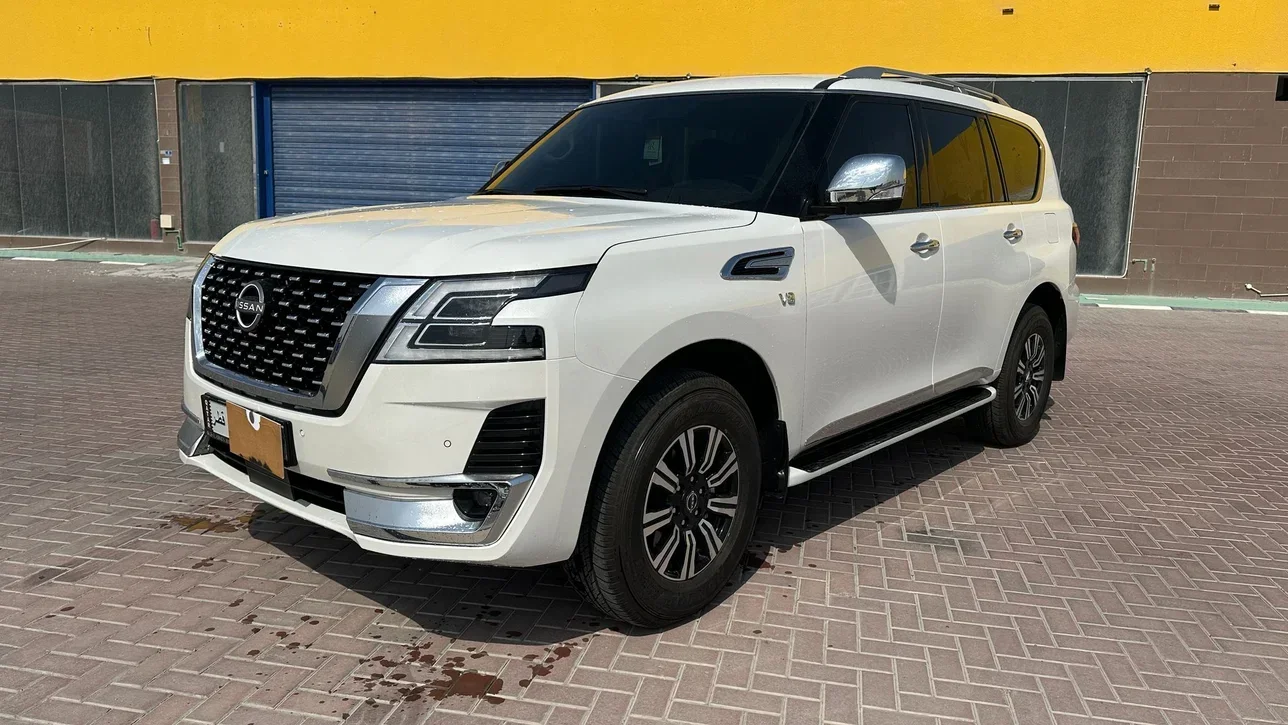 Nissan  Patrol  LE  2024  Automatic  2,000 Km  8 Cylinder  Four Wheel Drive (4WD)  SUV  White  With Warranty