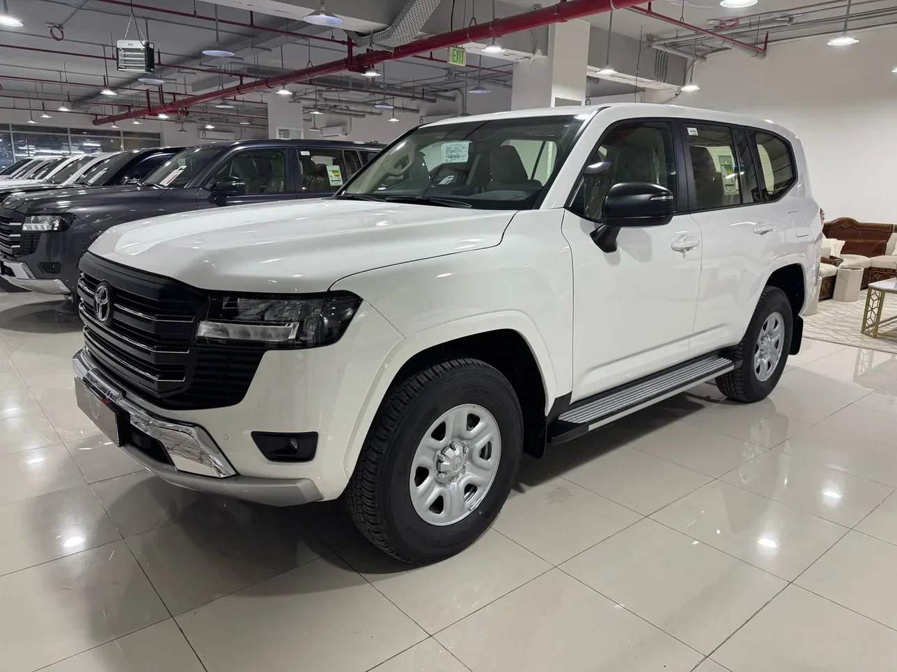 Toyota  Land Cruiser  GX  2025  Automatic  0 Km  6 Cylinder  Four Wheel Drive (4WD)  SUV  White  With Warranty