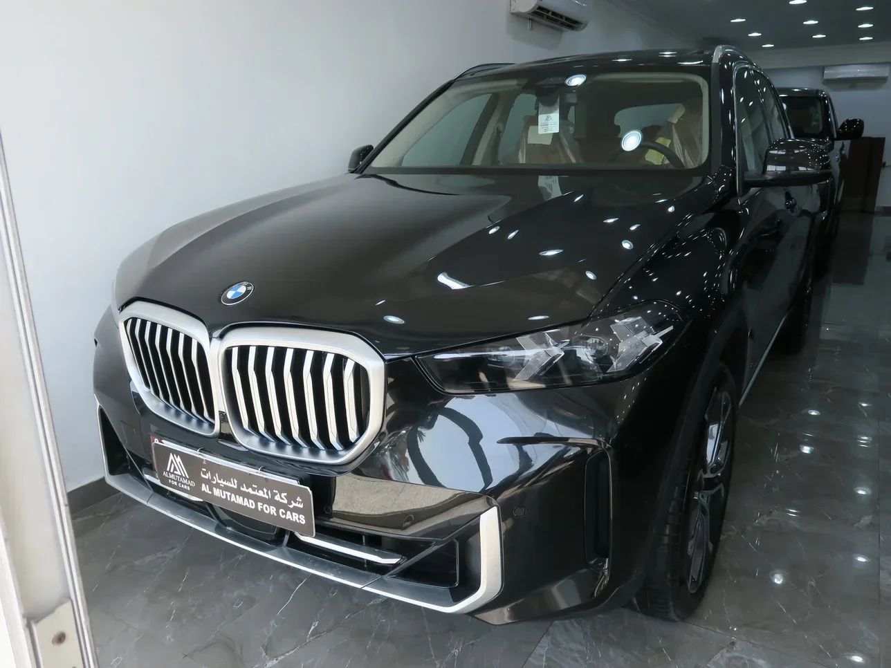 BMW  X-Series  X5  2025  Automatic  0 Km  6 Cylinder  Four Wheel Drive (4WD)  SUV  Black  With Warranty