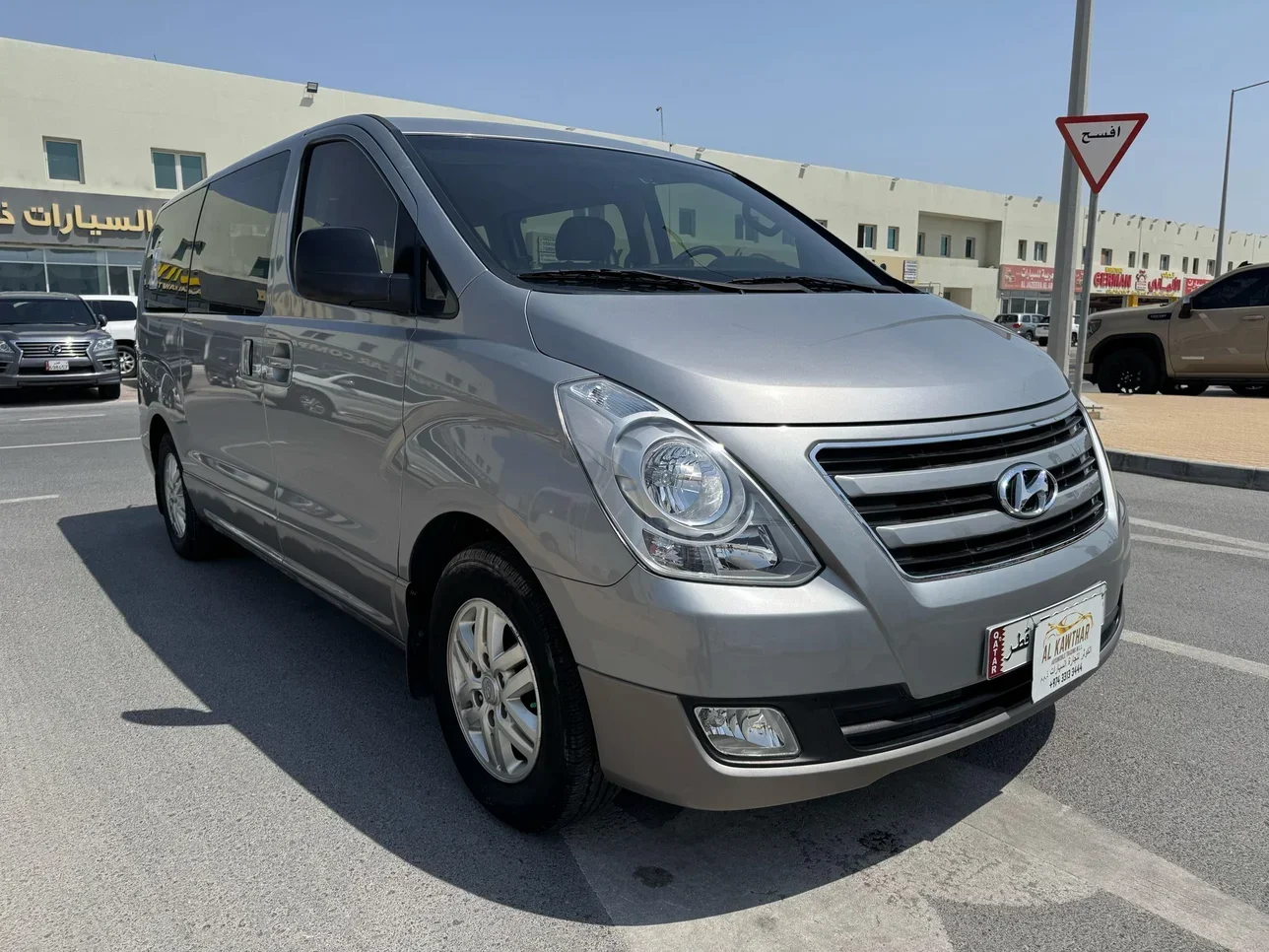 Hyundai  Van H1  2016  Automatic  25,000 Km  4 Cylinder  Rear Wheel Drive (RWD)  Van / Bus  Silver