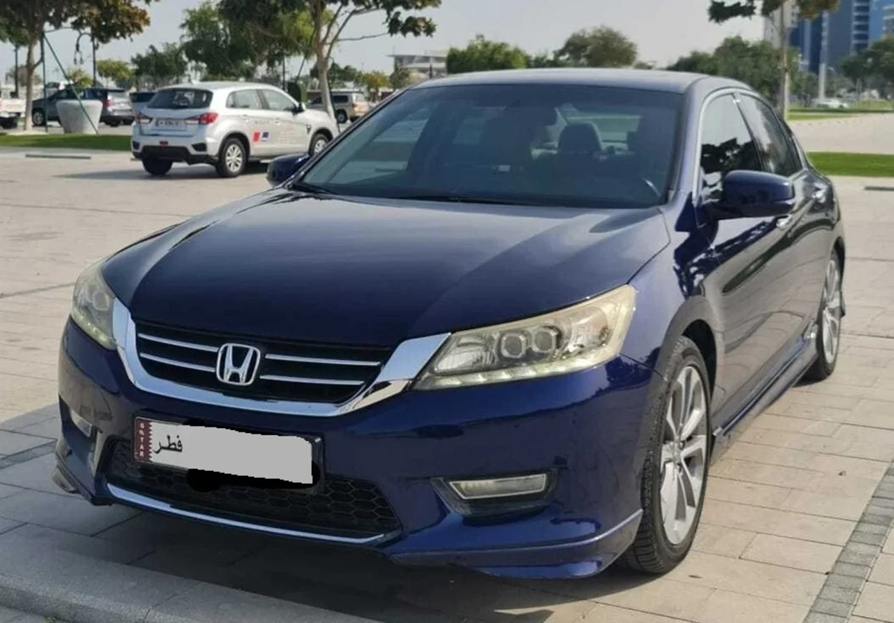 Honda  Accord  Sport  2013  Automatic  122,755 Km  6 Cylinder  Four Wheel Drive (4WD)  Sedan  Dark Blue