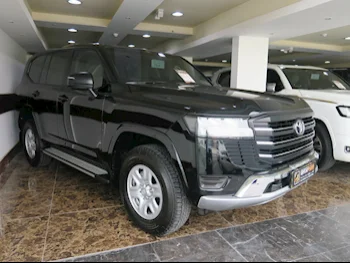 Toyota  Land Cruiser  GX  2024  Automatic  11,000 Km  6 Cylinder  Four Wheel Drive (4WD)  SUV  Black  With Warranty