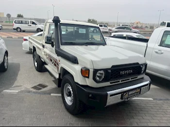  Toyota  Land Cruiser  LX  2025  Manual  0 Km  4 Cylinder  Four Wheel Drive (4WD)  Pick Up  White  With Warranty