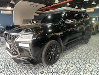 Lexus  LX  570 S Black Edition  2020  Automatic  193,000 Km  8 Cylinder  Four Wheel Drive (4WD)  SUV  Black