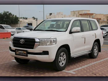 Toyota  Land Cruiser  G  2020  Automatic  197,000 Km  6 Cylinder  Four Wheel Drive (4WD)  SUV  White