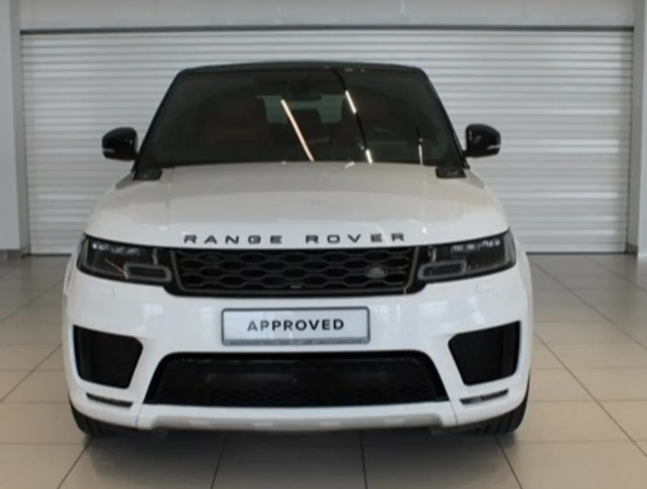 Land Rover  Range Rover  Sport  2021  Automatic  61,861 Km  8 Cylinder  Four Wheel Drive (4WD)  SUV  White  With Warranty