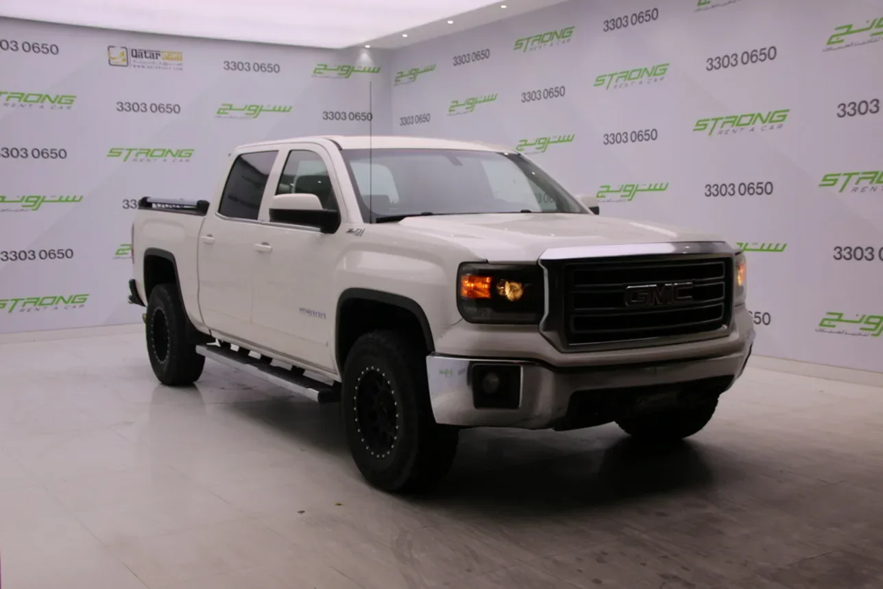 GMC  Sierra  1500  2015  Automatic  139,000 Km  8 Cylinder  Four Wheel Drive (4WD)  Pick Up  Pearl