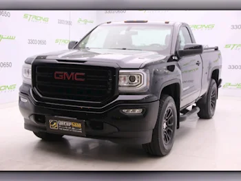 GMC  Sierra  1500  2018  Automatic  63,000 Km  8 Cylinder  Four Wheel Drive (4WD)  Pick Up  Black