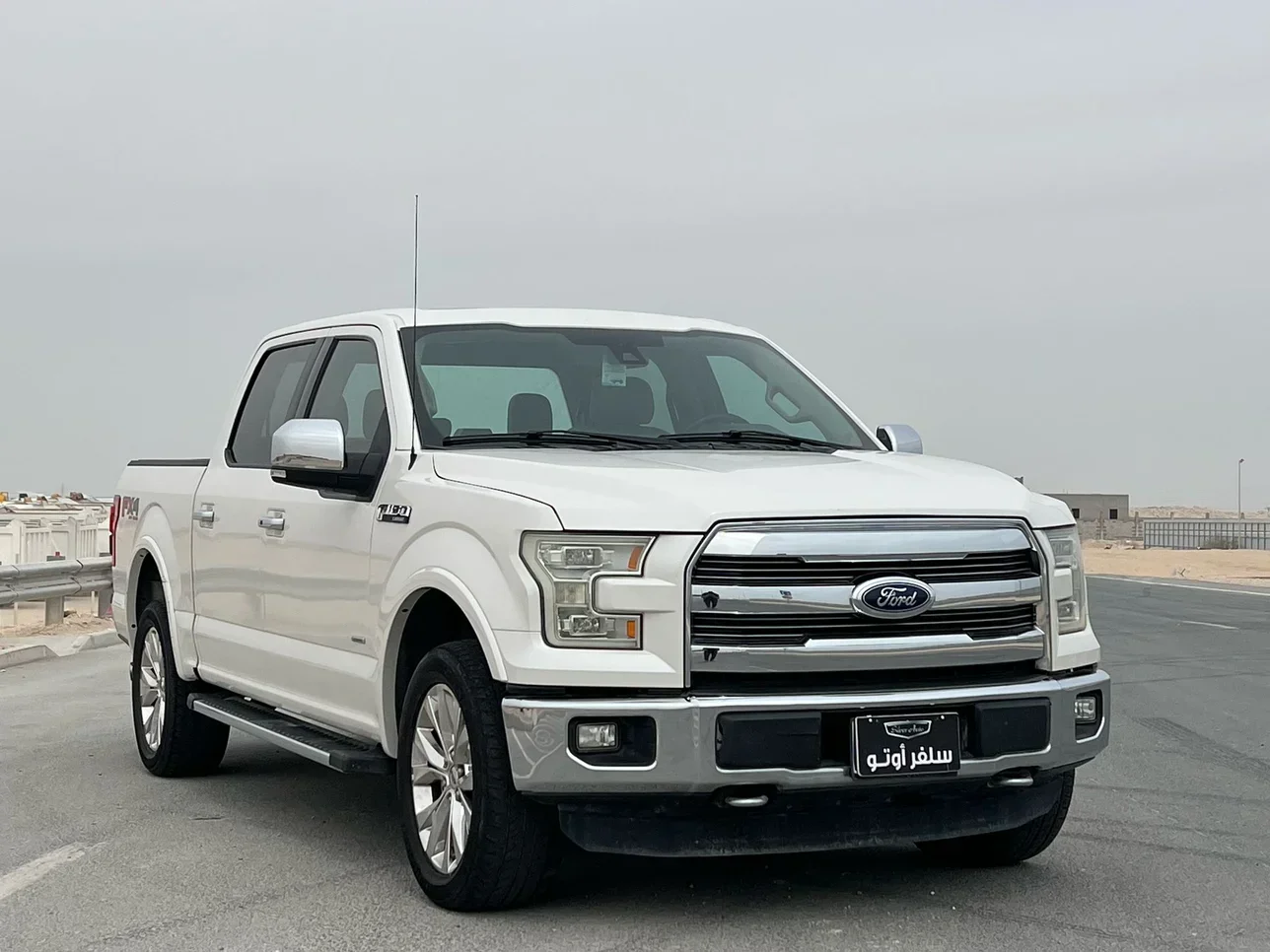 Ford  F  150 LARIAT  2016  Automatic  174,000 Km  6 Cylinder  Four Wheel Drive (4WD)  Pick Up  White