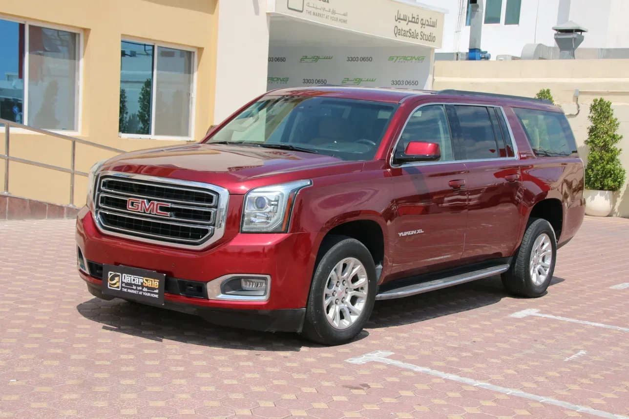 GMC  Yukon  XL  2016  Automatic  116,000 Km  8 Cylinder  Four Wheel Drive (4WD)  SUV  Red