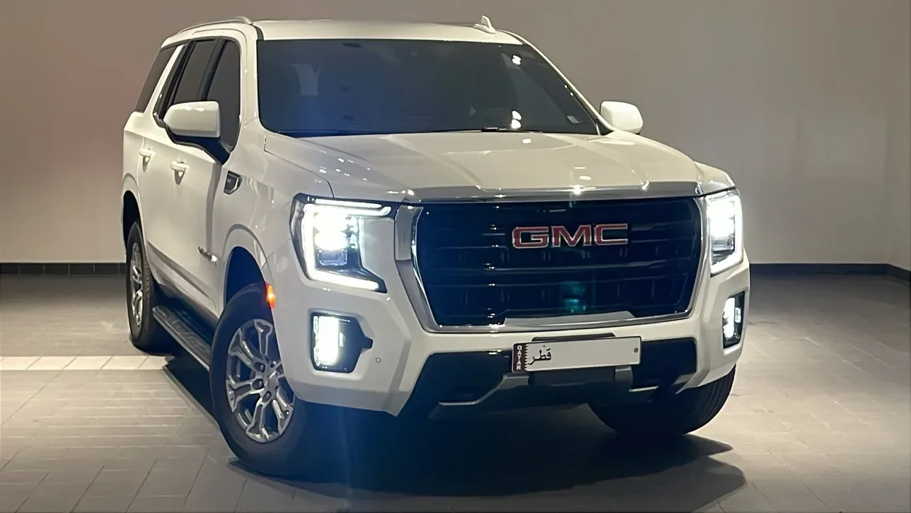 GMC  Yukon  SLE  2023  Automatic  30,300 Km  8 Cylinder  Rear Wheel Drive (RWD)  SUV  White  With Warranty