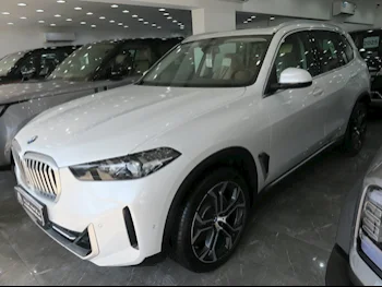 BMW  X-Series  X5  2025  Automatic  0 Km  6 Cylinder  Four Wheel Drive (4WD)  SUV  White  With Warranty