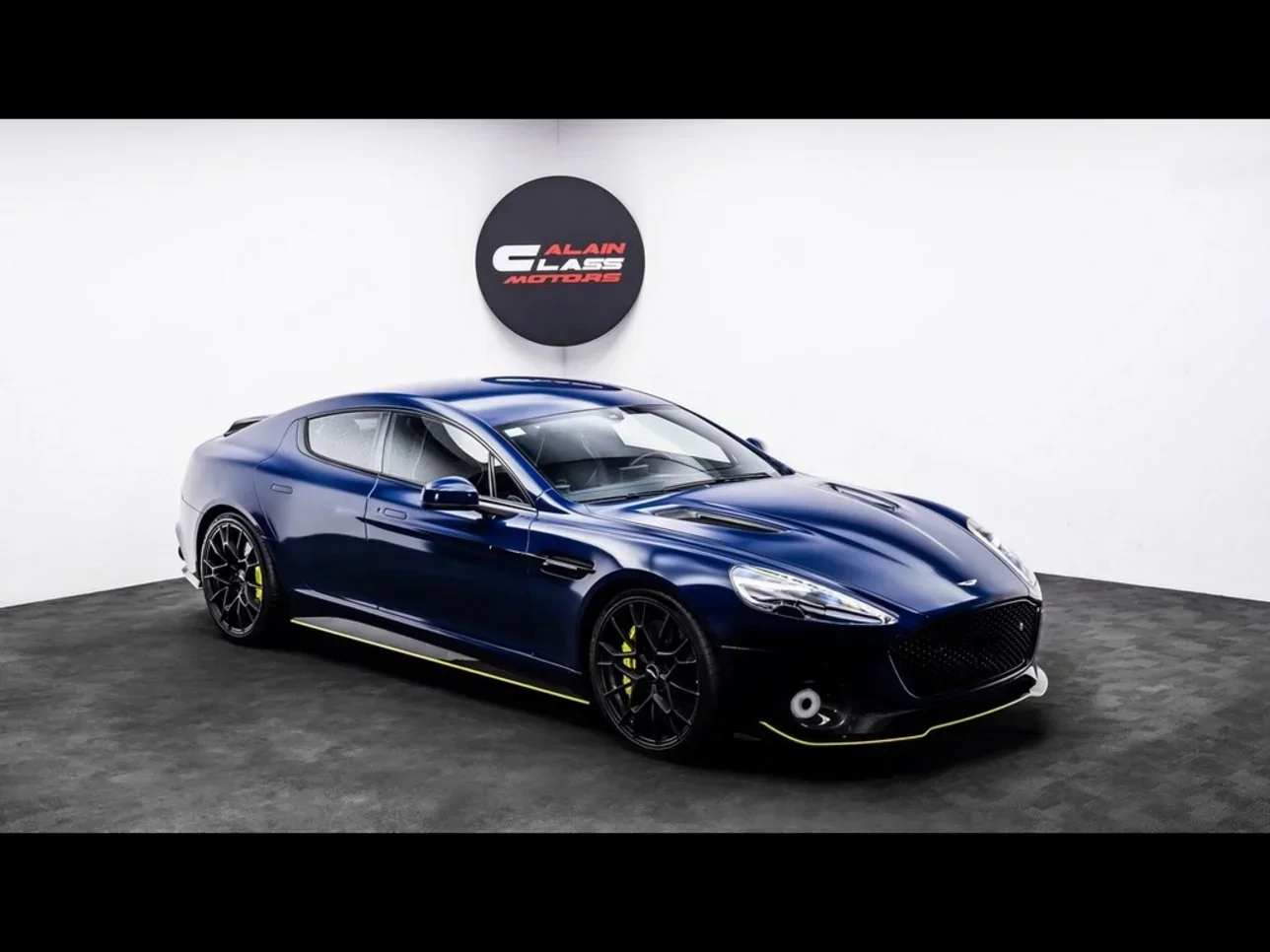 Aston Martin  Rapide  AMR  2019  Automatic  6,141 Km  12 Cylinder  Rear Wheel Drive (RWD)  Sedan  Blue