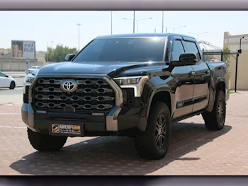 Toyota  Tundra  Platinum  2022  Automatic  39,000 Km  6 Cylinder  Four Wheel Drive (4WD)  Pick Up  Black  With Warranty