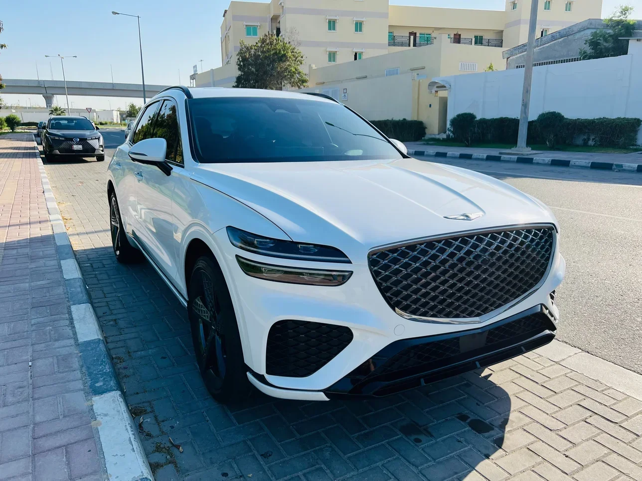 جينيسيس  جي في 70  2022  اوتوماتيك  42,700 كم  6 سلندر  دفع كلي مستمر  اس يو في  أبيض  تحت الضمان