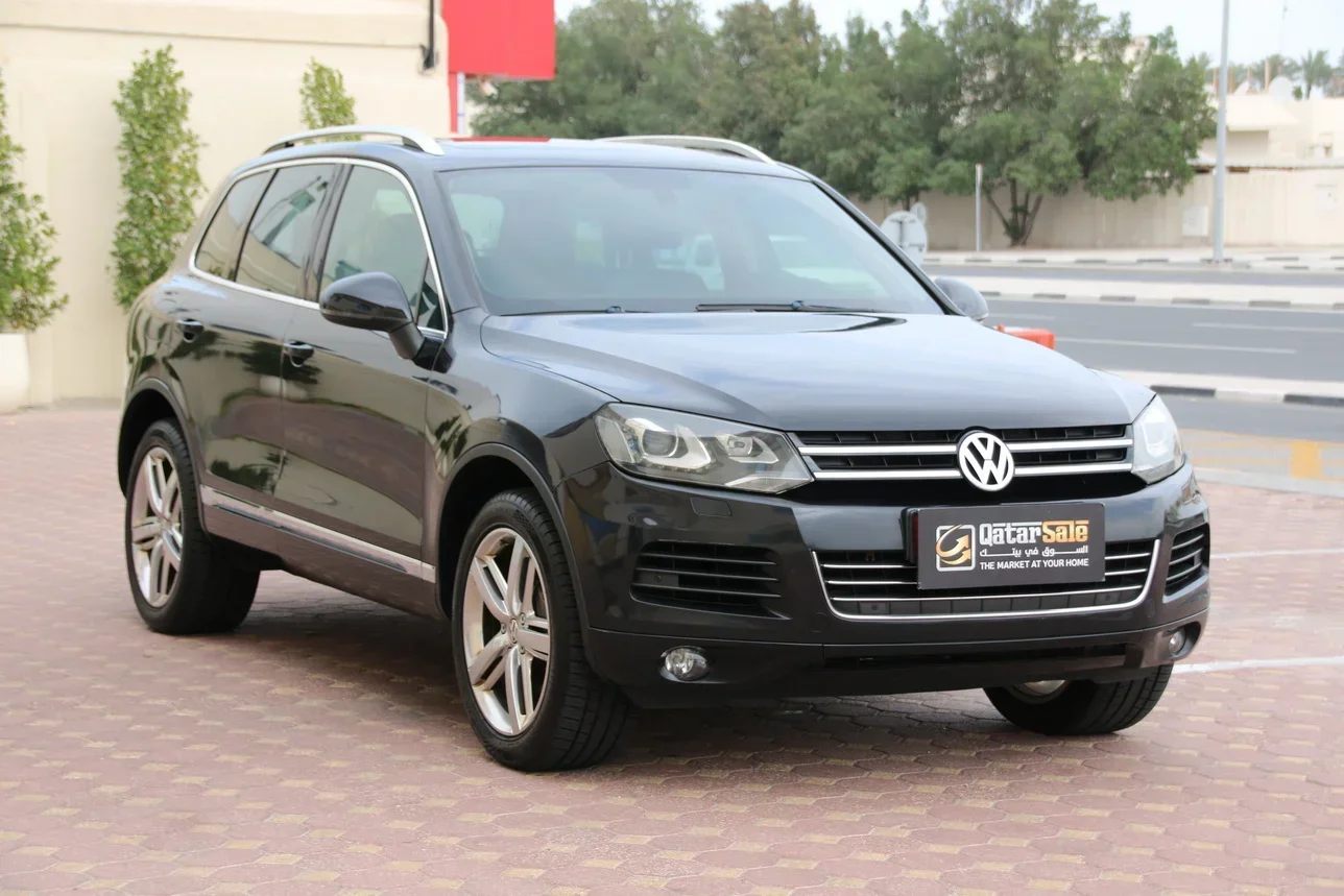  Volkswagen  Touareg  Sport  2012  Automatic  172,000 Km  6 Cylinder  All Wheel Drive (AWD)  SUV  Black  With Warranty