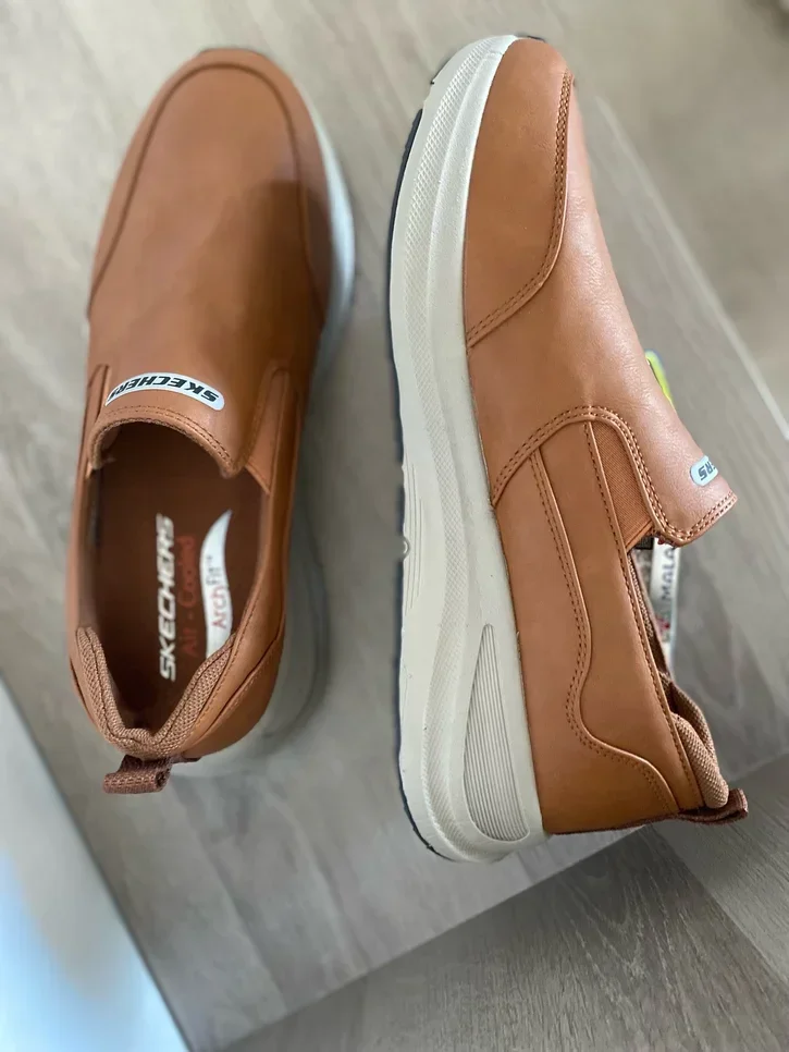 أحذية سكيتشرز  جلد اصلي  بنى مقاس 40  فيتنام  رجالي