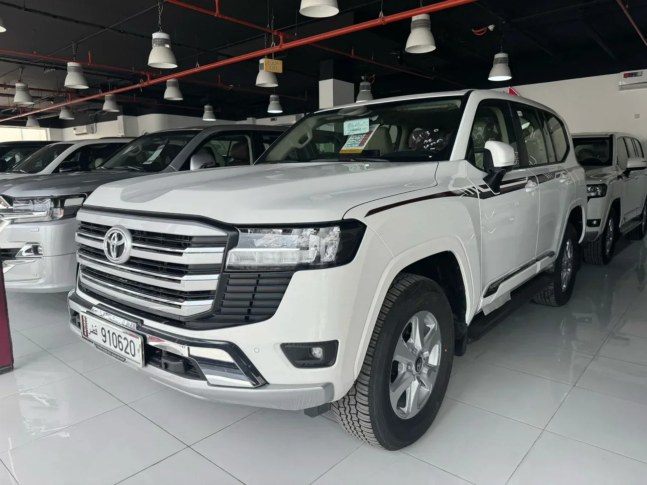 Toyota  Land Cruiser  GXR  2025  Automatic  0 Km  6 Cylinder  Four Wheel Drive (4WD)  SUV  White  With Warranty