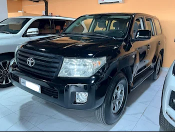 Toyota  Land Cruiser  G  2012  Automatic  68,000 Km  6 Cylinder  Four Wheel Drive (4WD)  SUV  Black