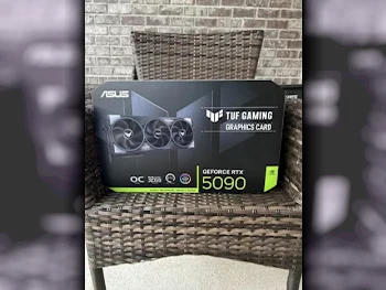 Asus  Nvidia Geforce  GTX Titan  GDDR6X /  32 GB