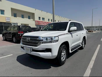 Toyota  Land Cruiser  GXR  2019  Automatic  227,000 Km  6 Cylinder  Four Wheel Drive (4WD)  SUV  White